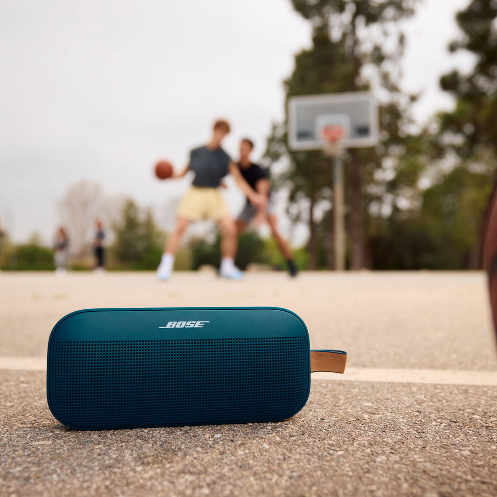 Bose SoundLink Flex II Wireless Waterproof Portable Bluetooth Speaker, Black